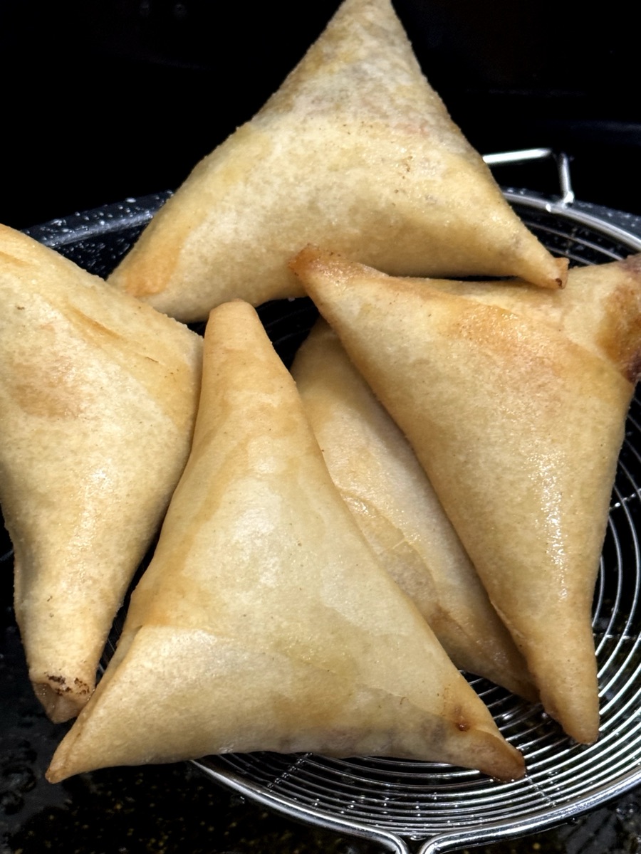 Beef & Veg. Samosa